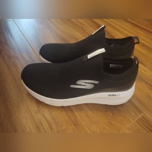 Sketchers Performance Slip on Sneakers